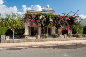 Coral Bay Villa Daniella
